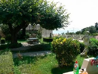 Libertas Vendégház 3*